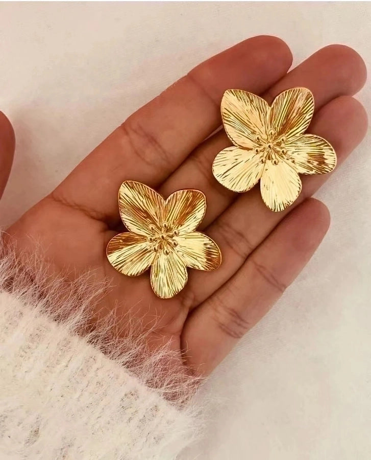 18K Gold Plated 304 Stainless Steel Flower/ Butterfly Earrings